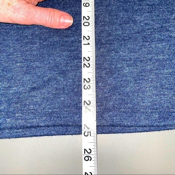 Lucky Brand Bell Sleeve Button-Back Sweatshirt – Size Small - Picture 9 of 9